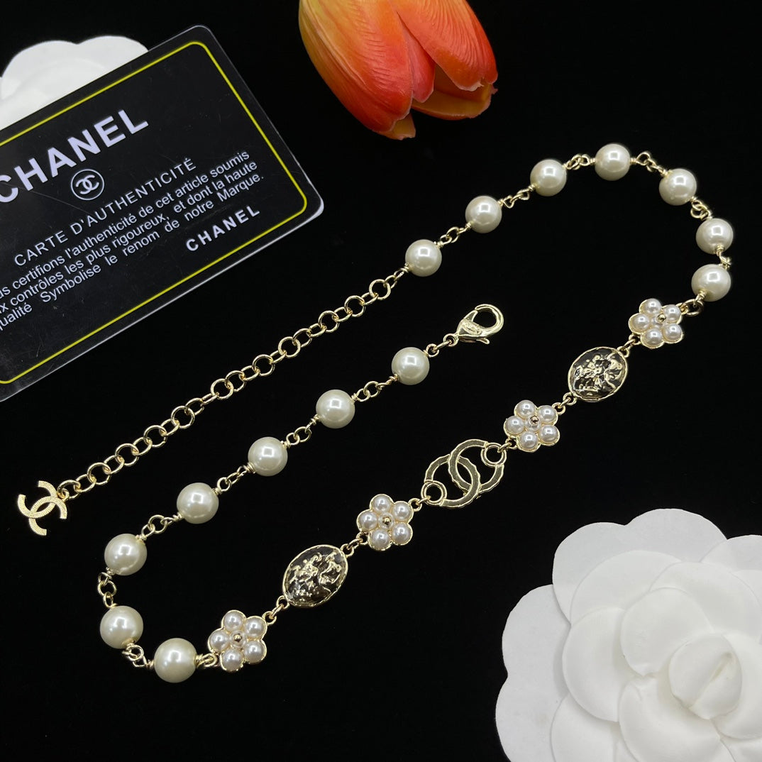 Chanel style necklaces - product photo 4