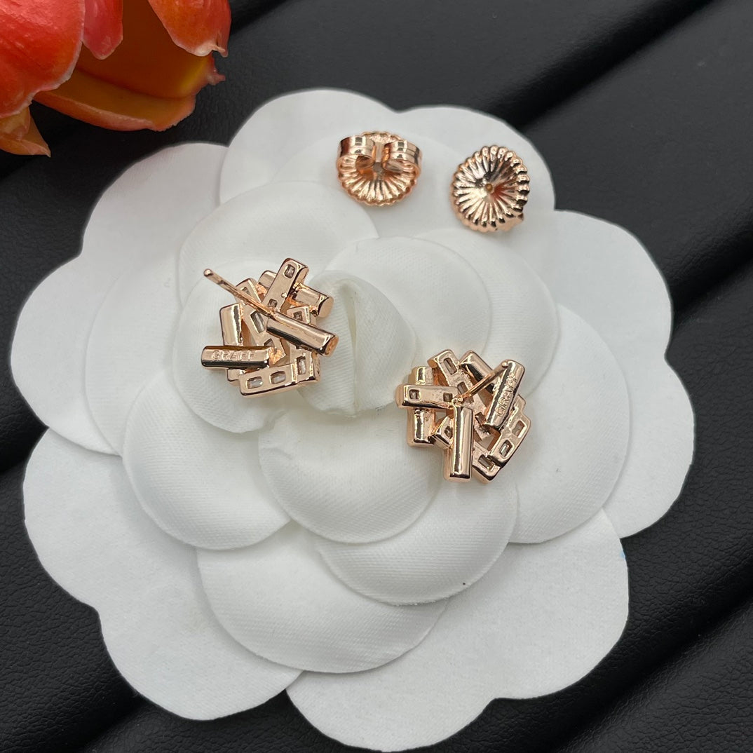 Graff Geometric Cluster Stud earrings in Rose Gold Tone, detail view 6