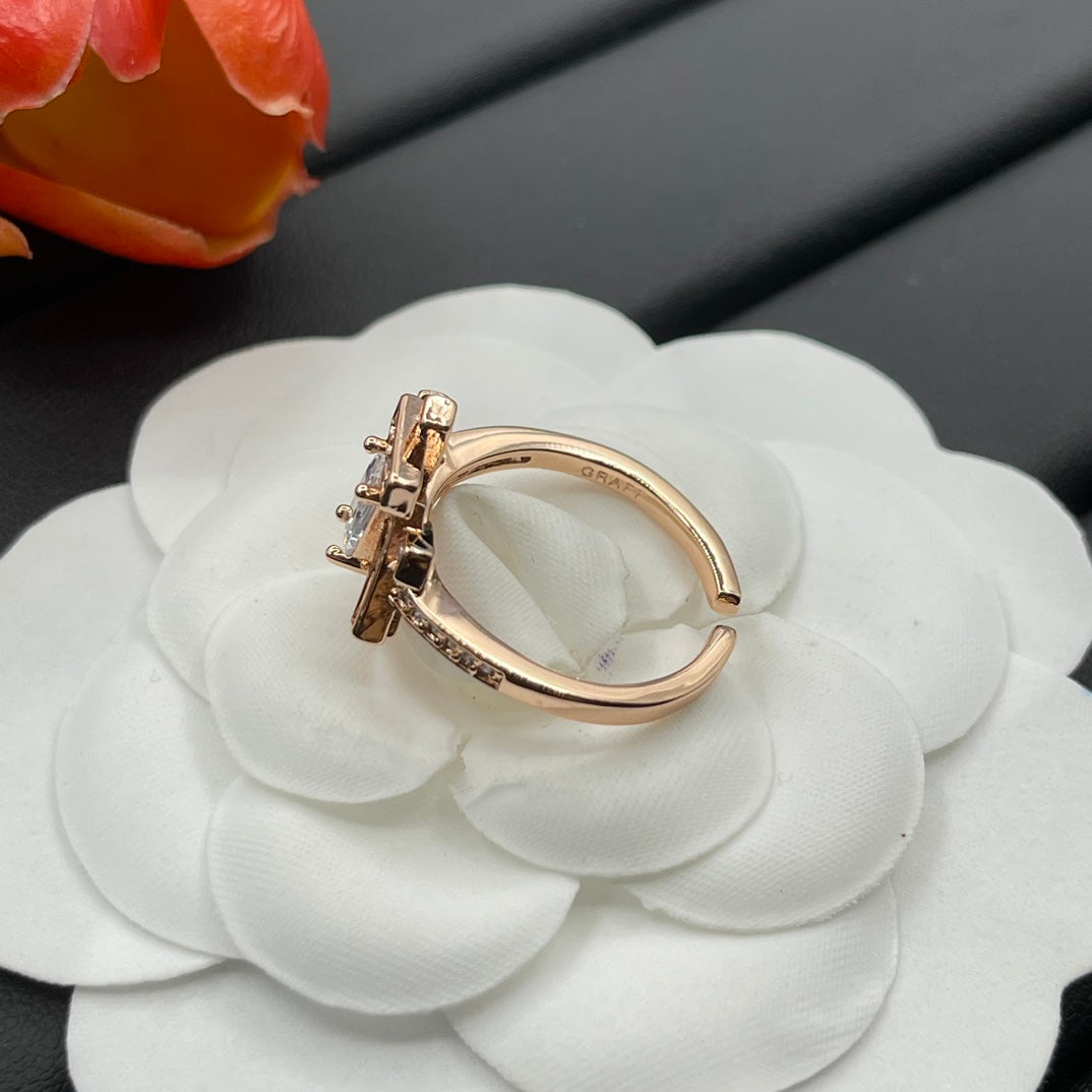 Graff Crown Cluster ring in Rose Gold Tone, detail view 13