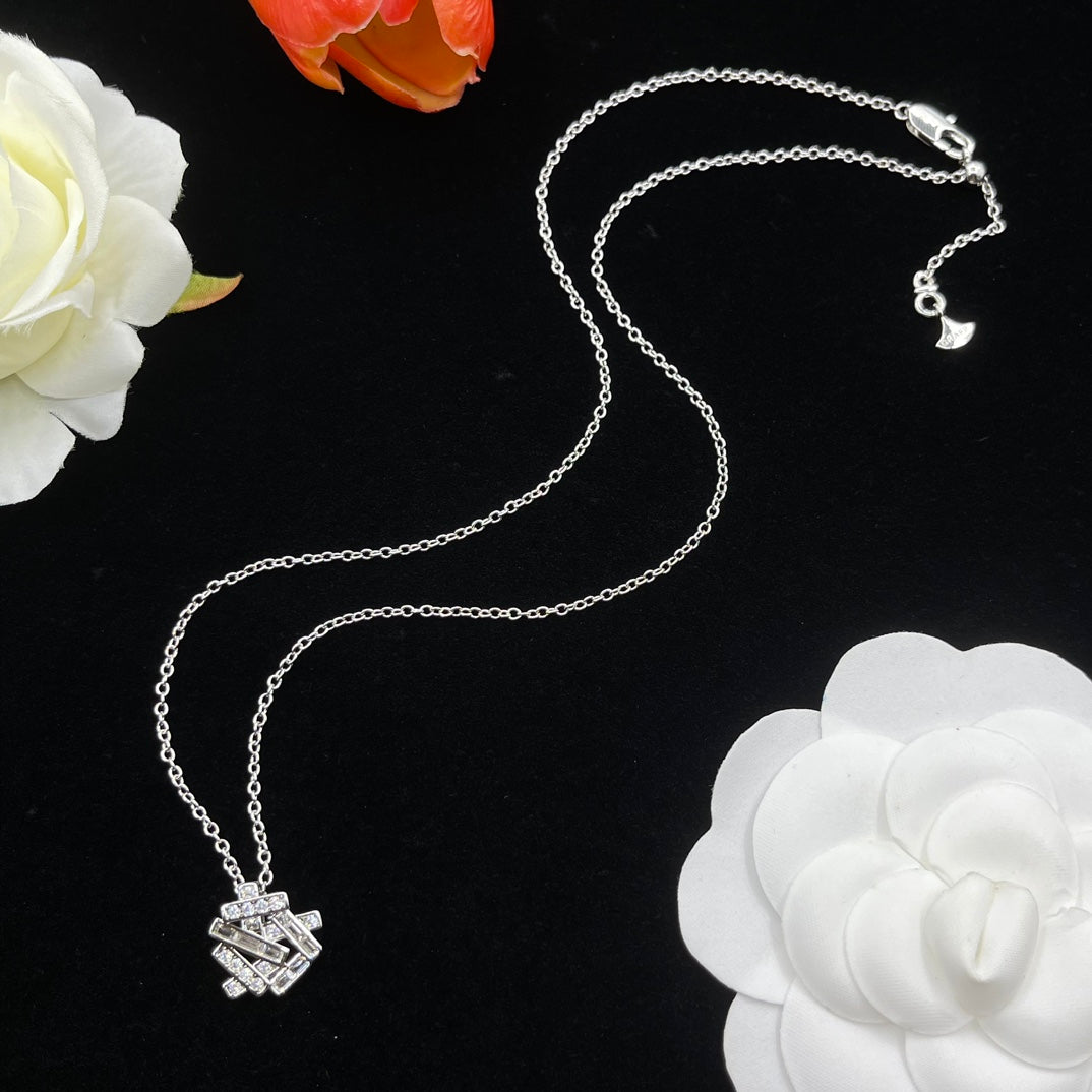 Graff Four-Petal Flower Pendant necklace in Silver Tone, detail view 18