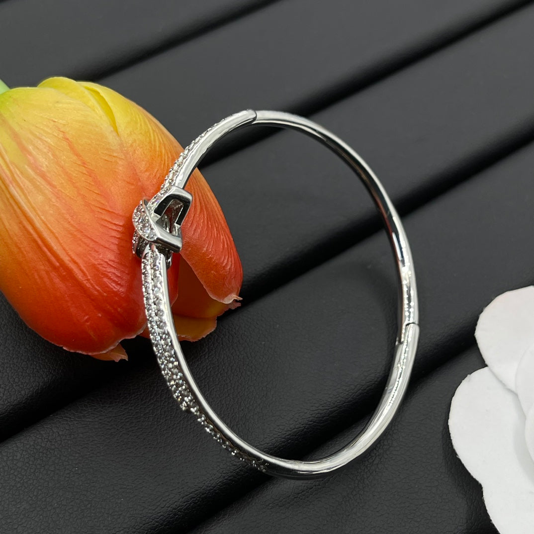 Chaumet full pave bow bangle bracelet in Silver Tone, detail view 11