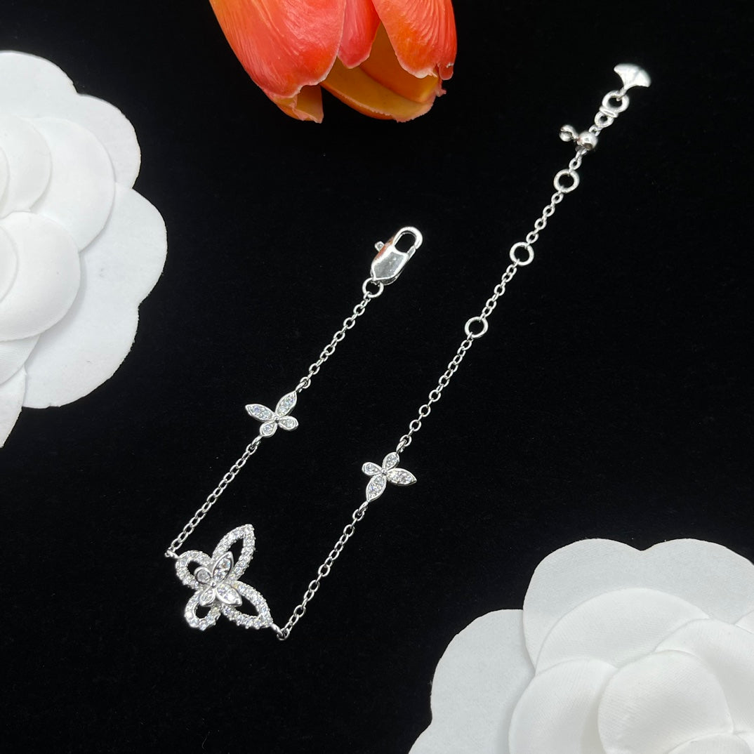 Graff Floral Y-Chain bracelet in Silver Tone, detail view 18