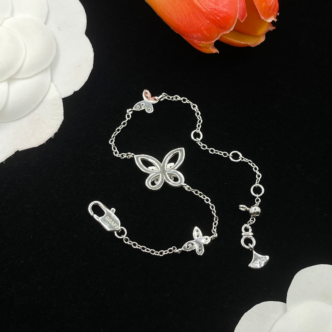 Graff Floral Y-Chain bracelet in Silver Tone, detail view 20
