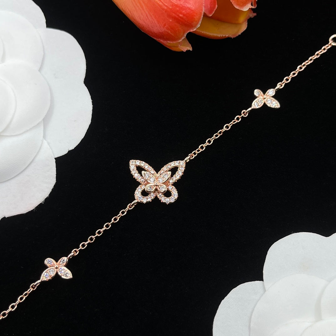 Graff Floral Y-Chain bracelet in Rose Gold Tone, detail view 10