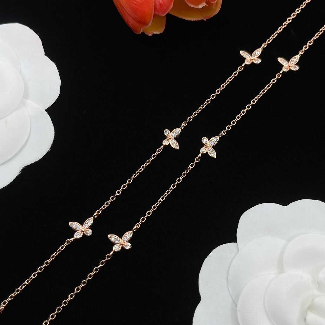 Graff Star Station Chain necklace in Rose Gold Tone, detail view 3