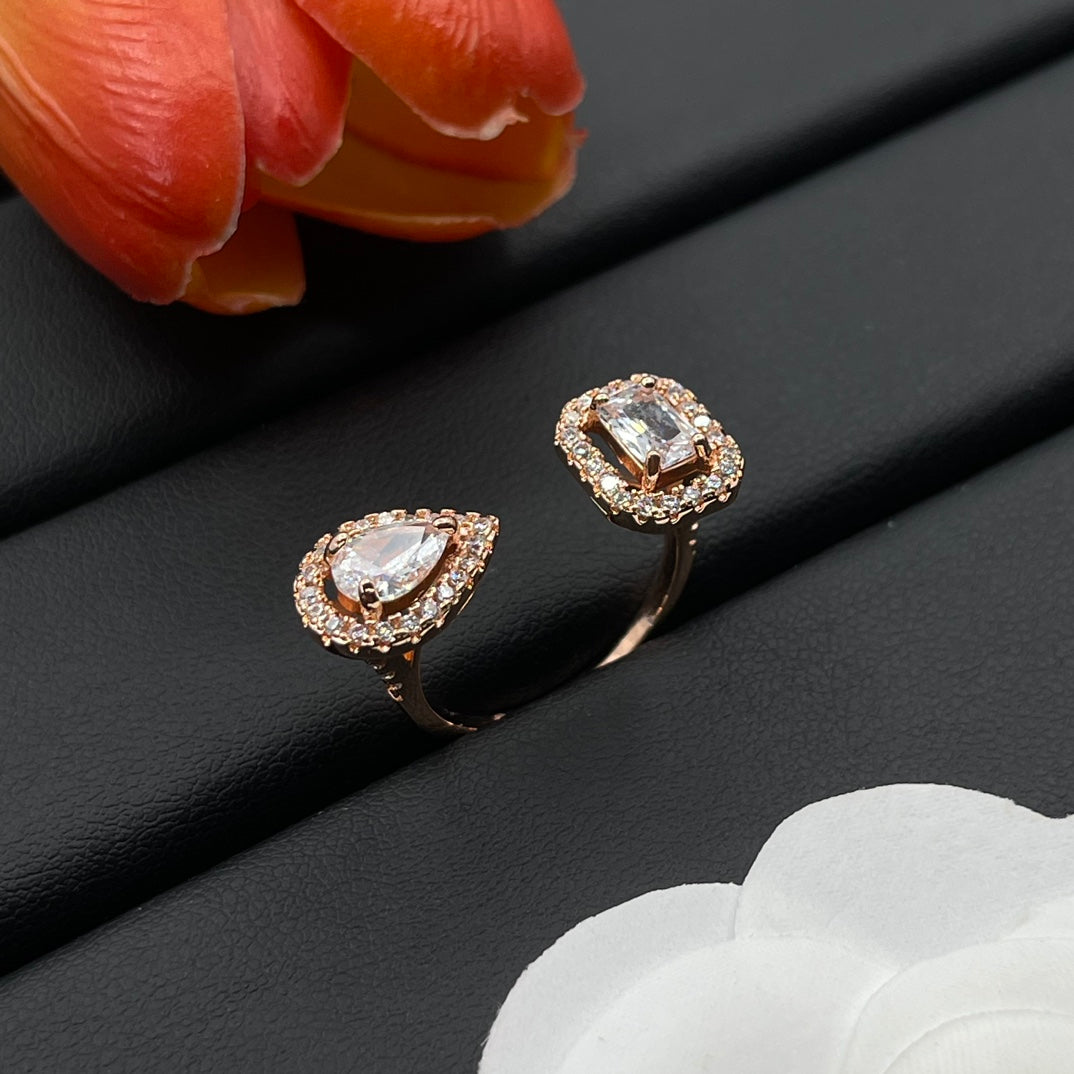 Messika Square Crystal Stud earrings in Rose Gold Tone, detail view 2