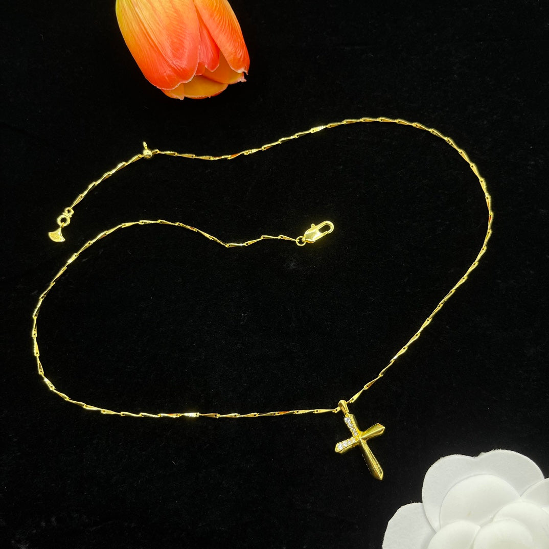Graff Cross Pendant necklace in Gold Tone, detail view 10