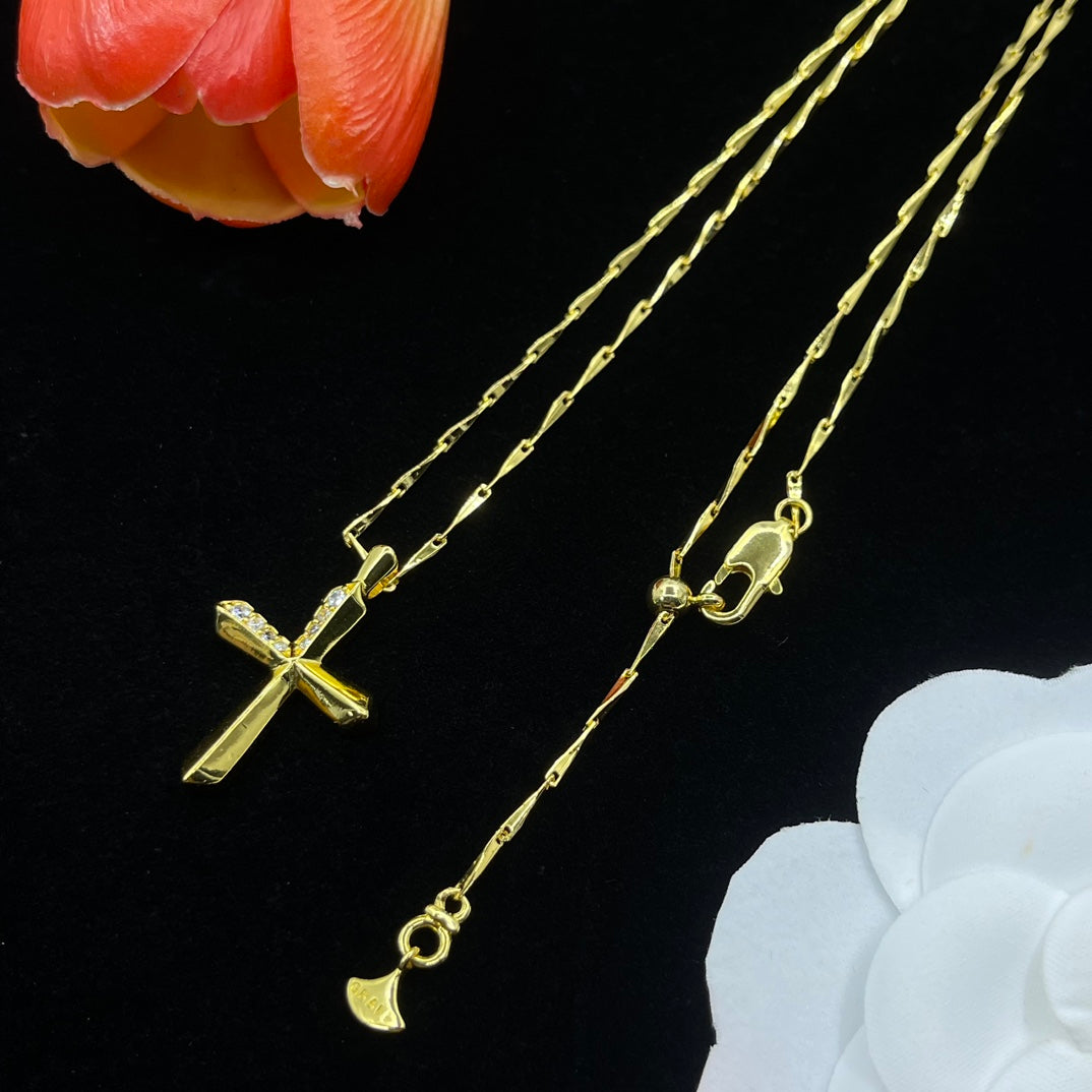 Graff Cross Pendant necklace in Gold Tone, detail view 13