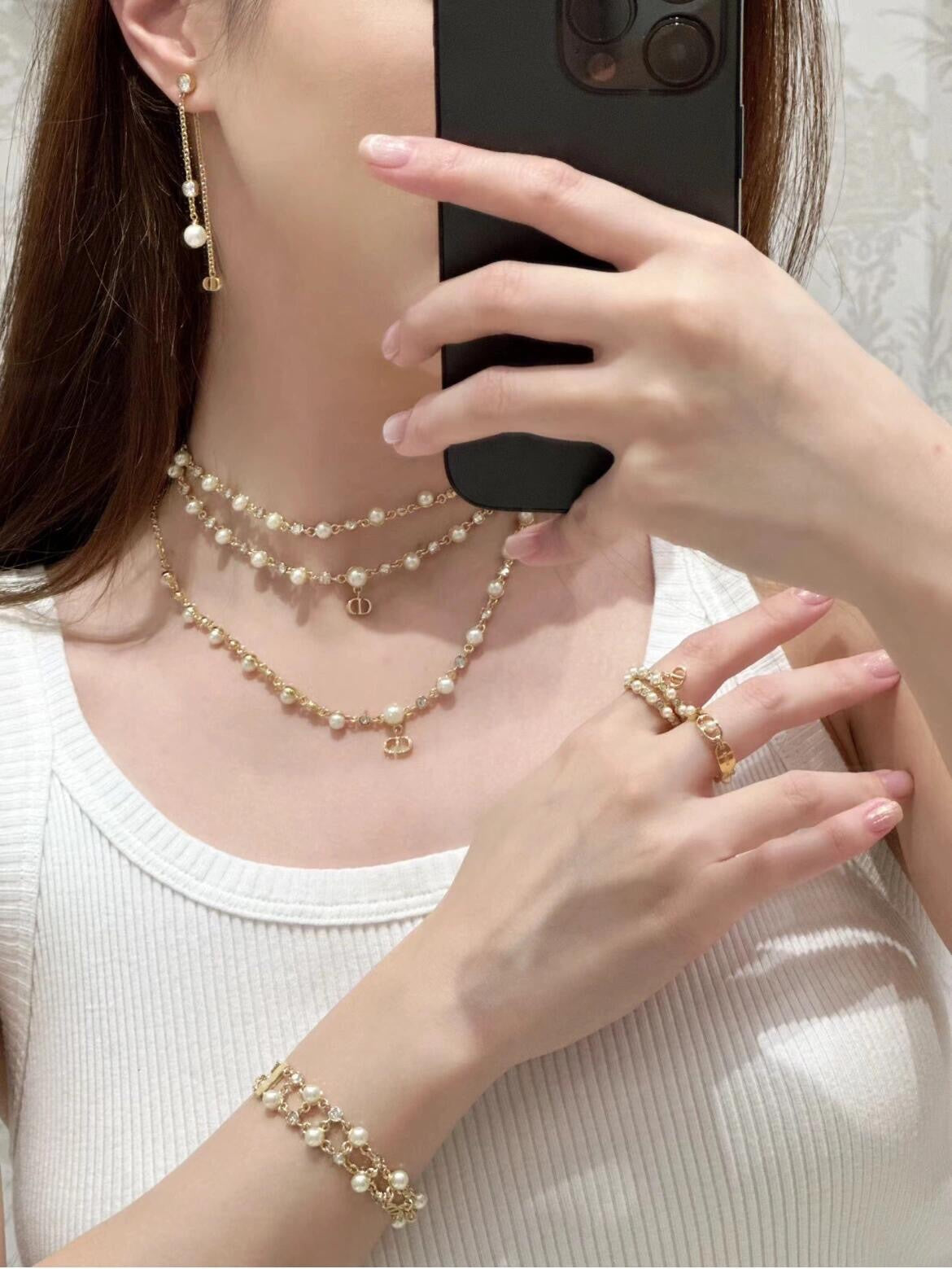 Louis Vuitton Pearl Crystal Double-Layer Necklace - image 8