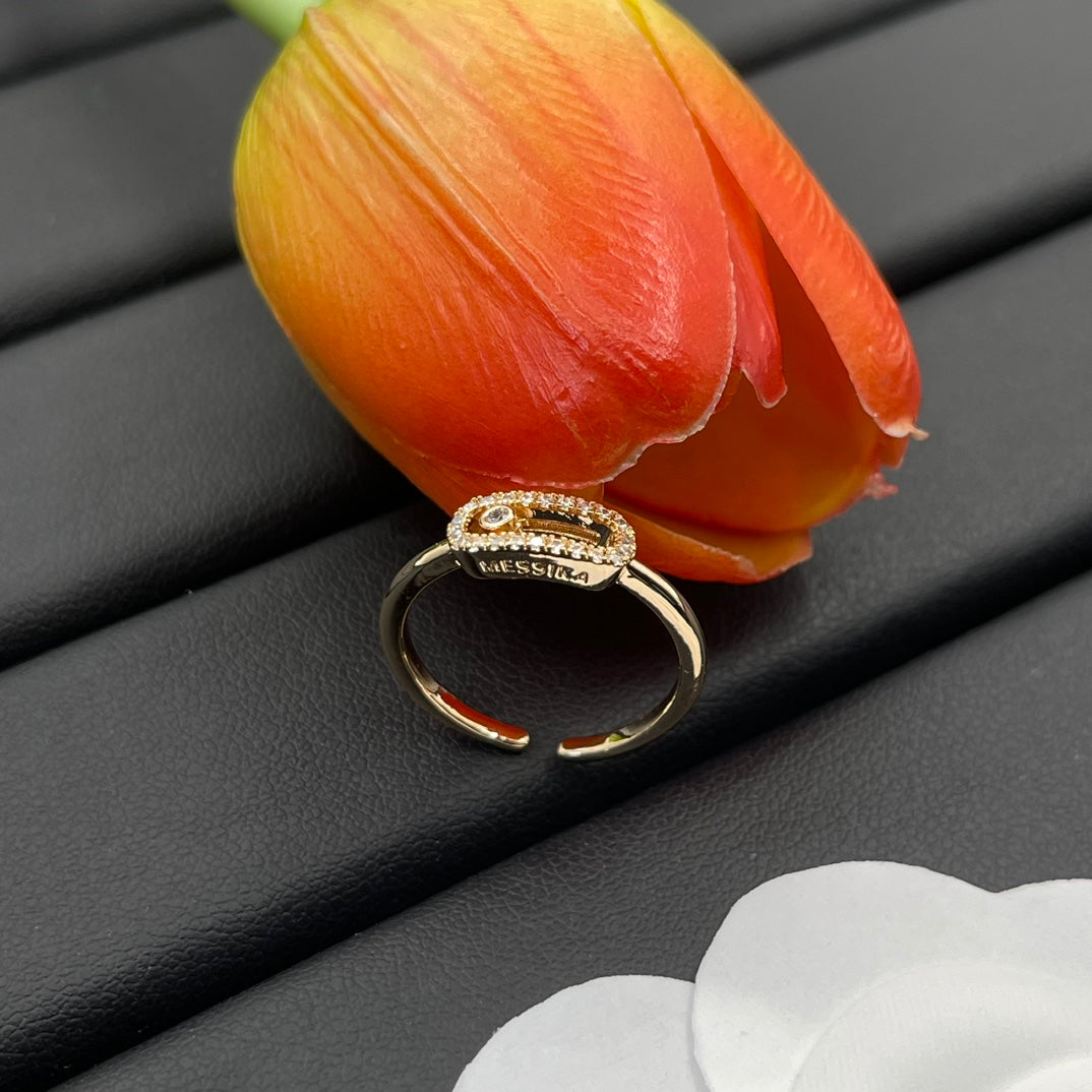 Messika Slim Open Link ring in Rose Gold Tone, detail view 10