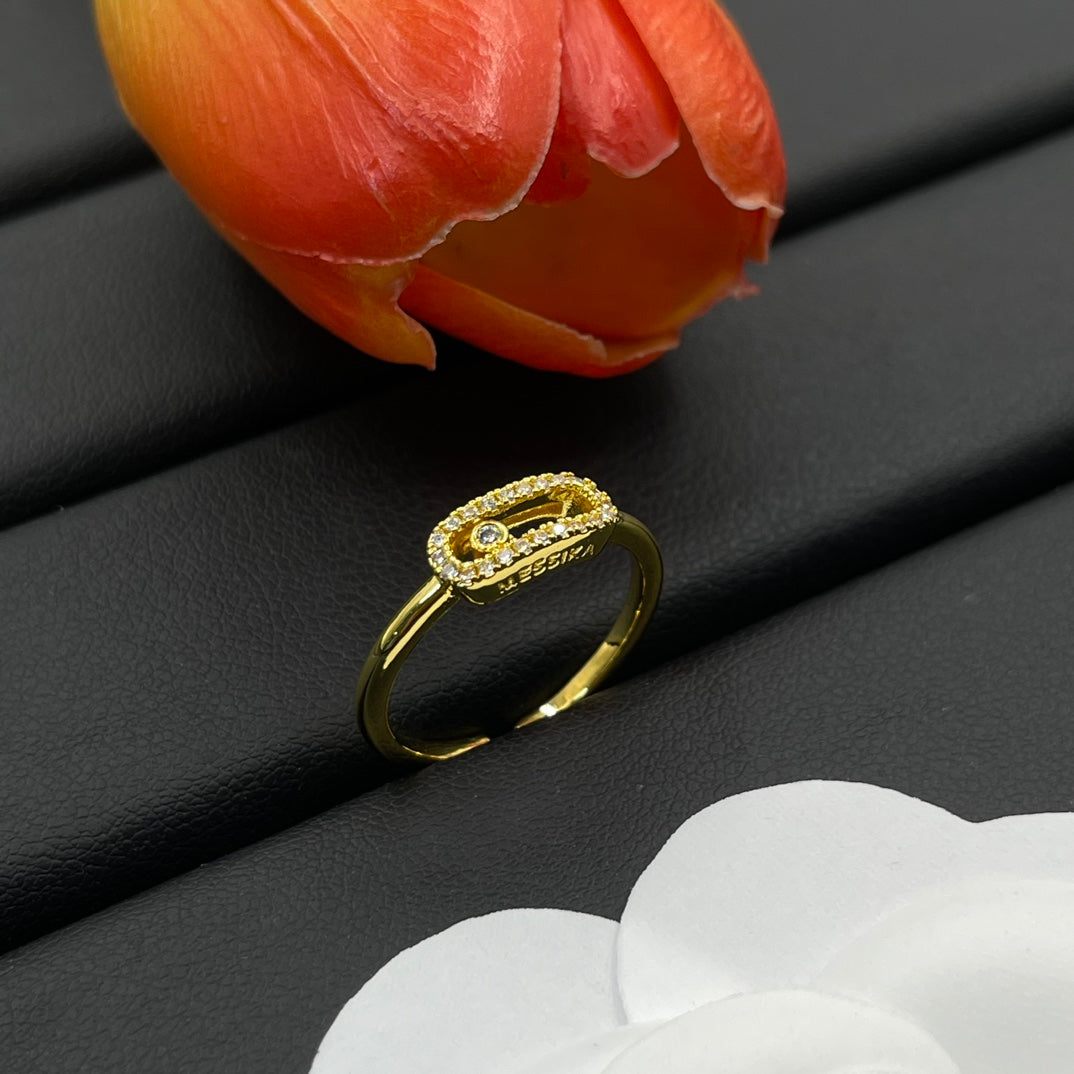 Messika Slim Open Link ring in Gold Tone, detail view 2
