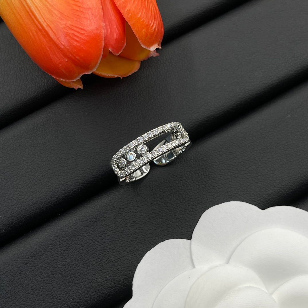 Messika Wide Open Link ring in Silver Tone, detail view 16