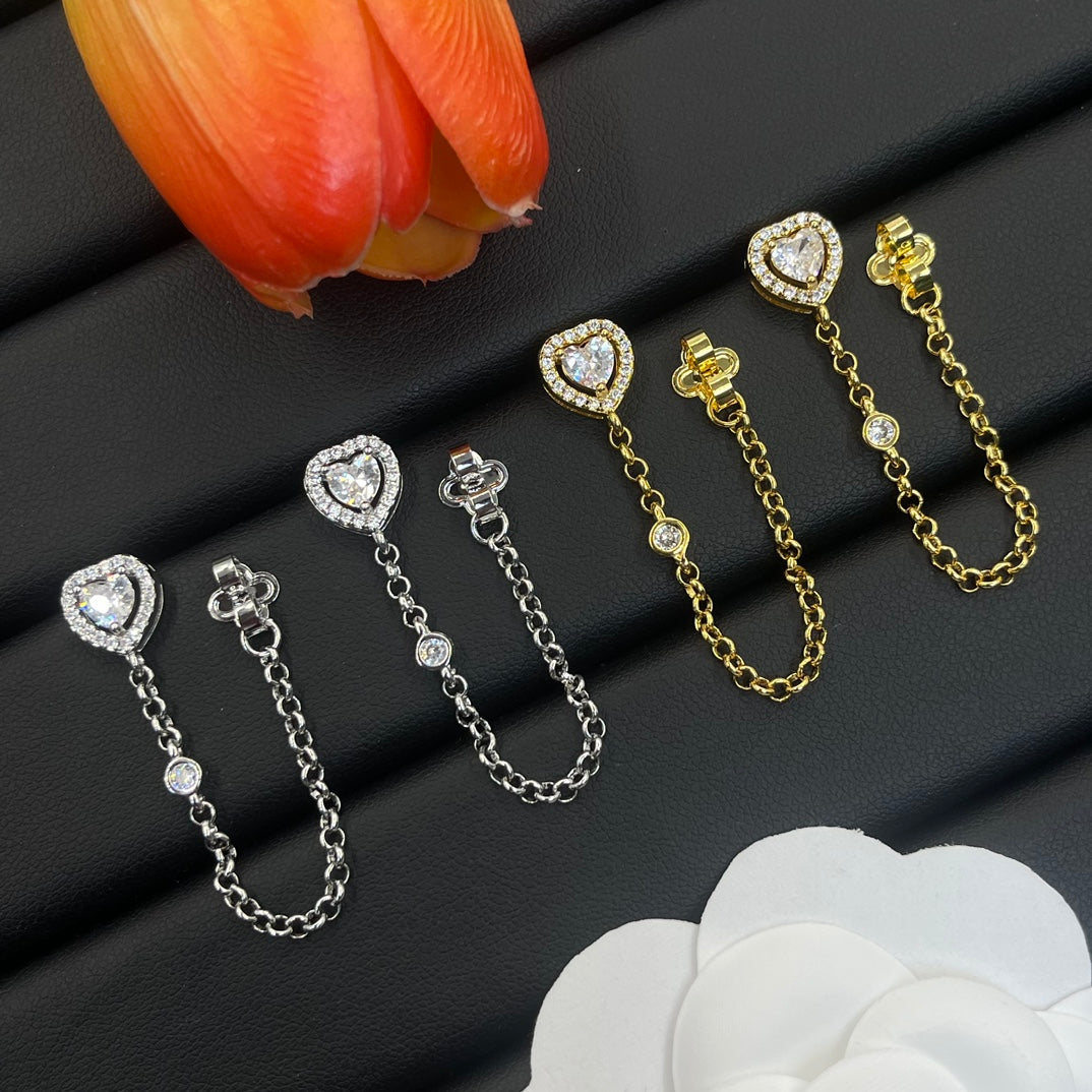 Messika Heart Chain Drop earrings in Silver Tone, detail view 14