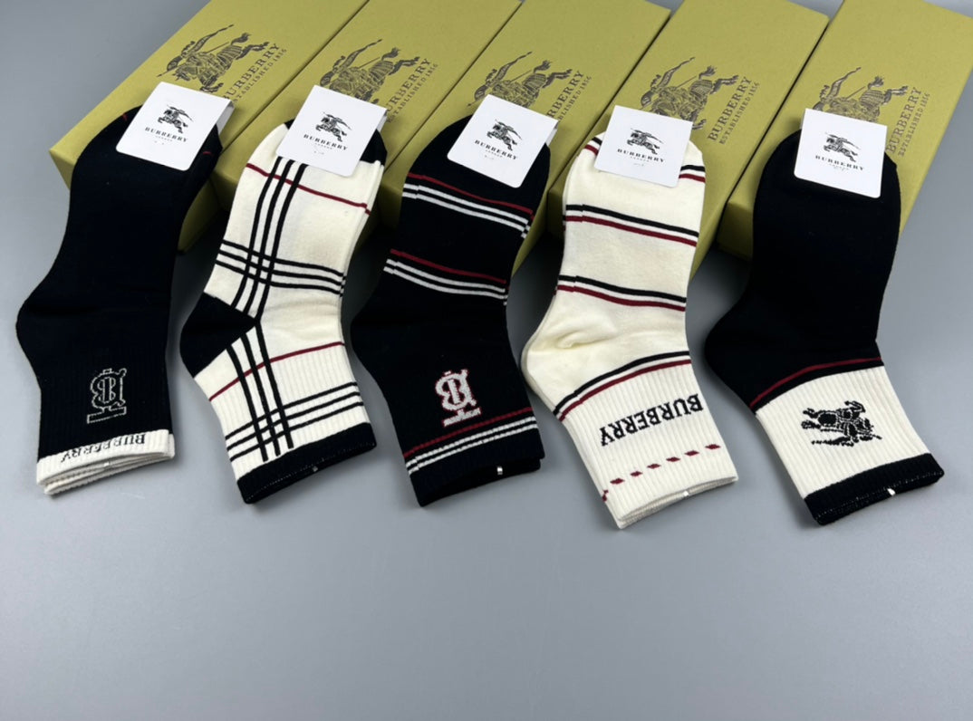 Burberry Black White Grey Broad Stripe Pattern Ankle Socks, image 4