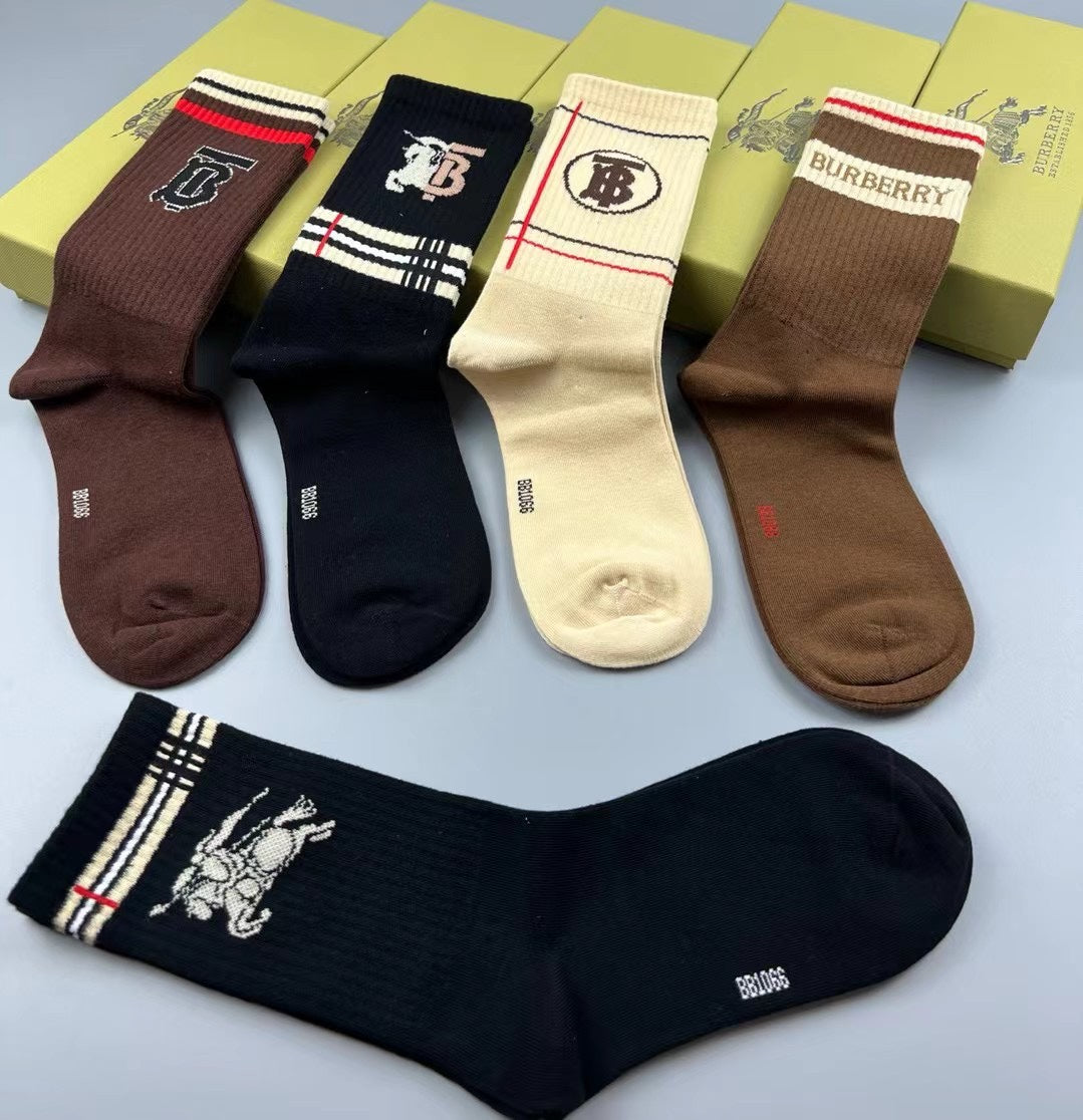 Burberry Earthy Black Cream Large B Cuffs Crew Socks, image 5
