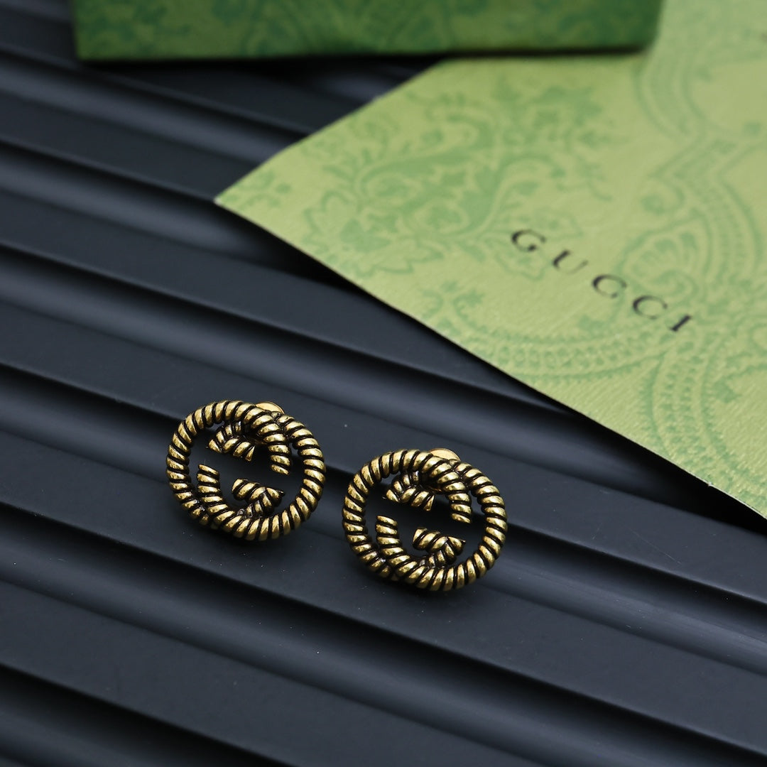 Gucci Vintage-Inspired Stud Earrings - image 2