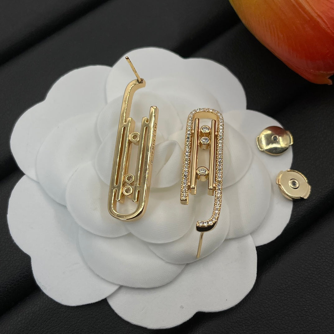 Messika Long Link Drop earrings in Rose Gold Tone, detail view 5