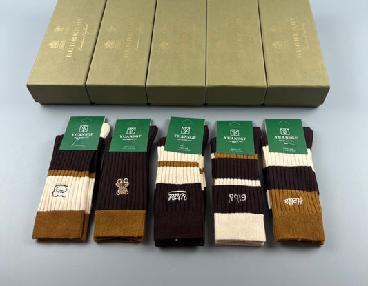 Burberry Earthy Green Cuff Letter Panels Crew Socks, image 1