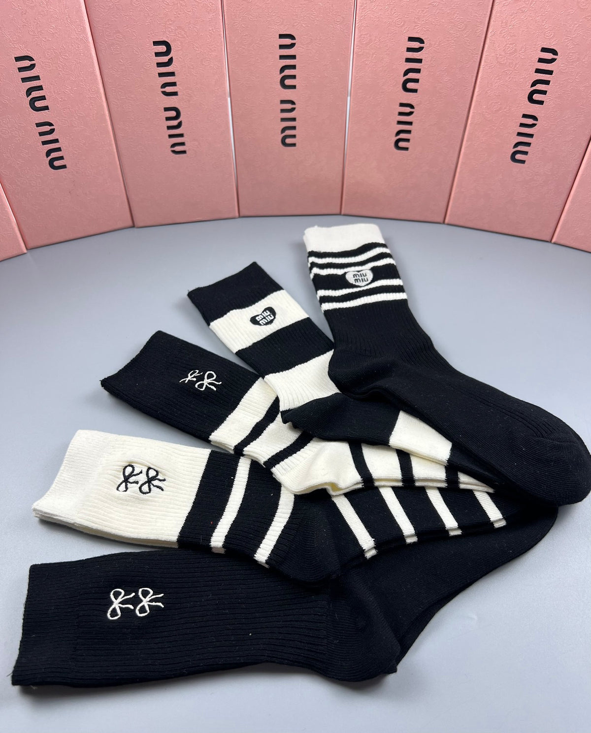 Miu Miu Black Cream Broad Stripe Ankles Ankle Socks, image 8