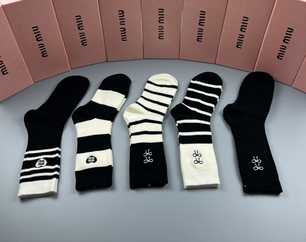 Miu Miu Black Cream Broad Stripe Ankles Ankle Socks, image 7
