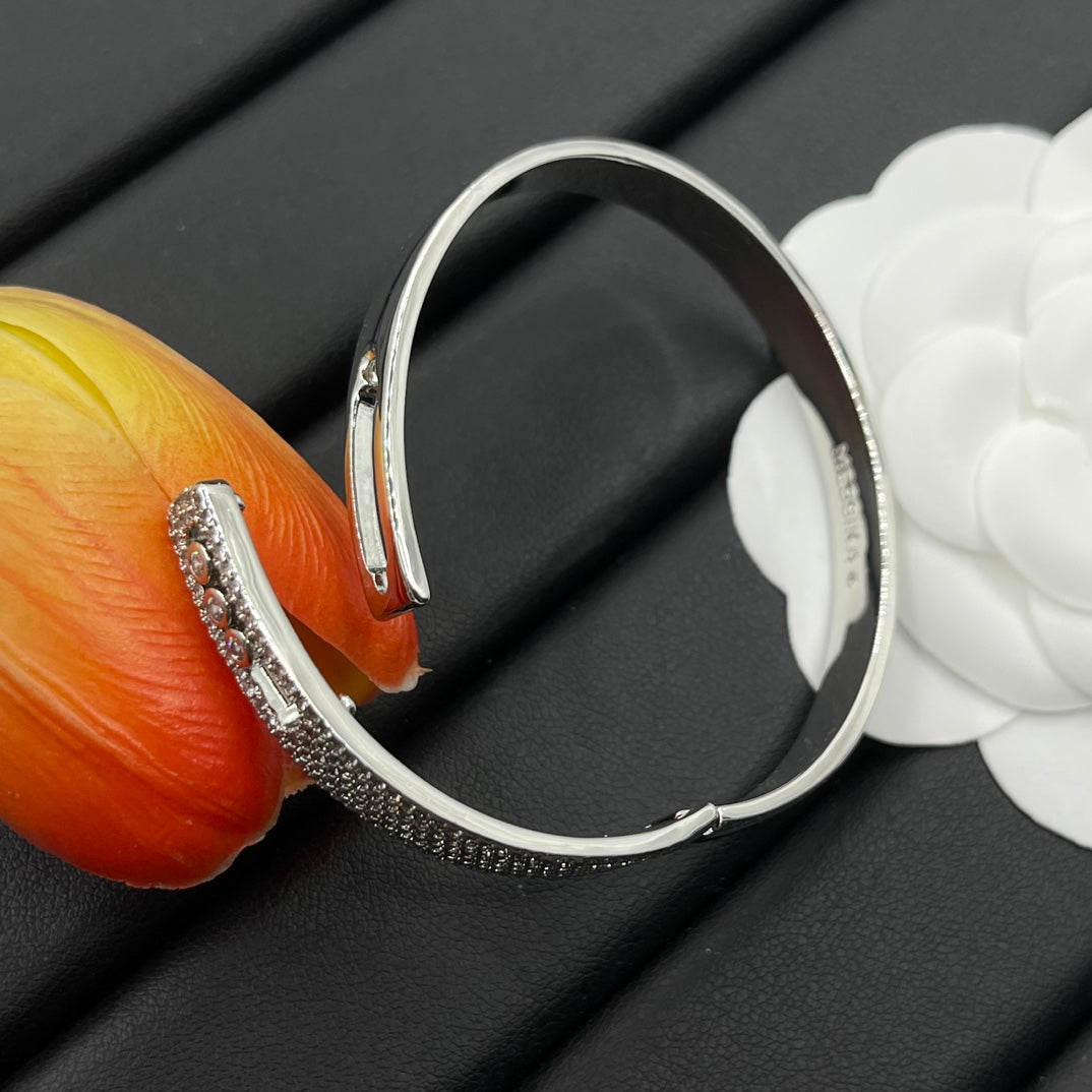 Messika Pavé Bar bracelet in Silver Tone, detail view 20