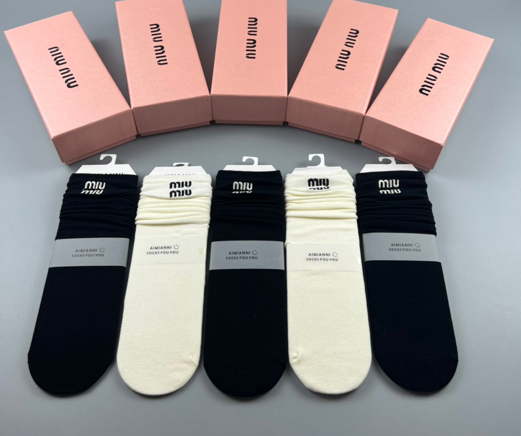 Miu Miu Black Cream Broad Footbed Label Bands No-Show Socks, image 1