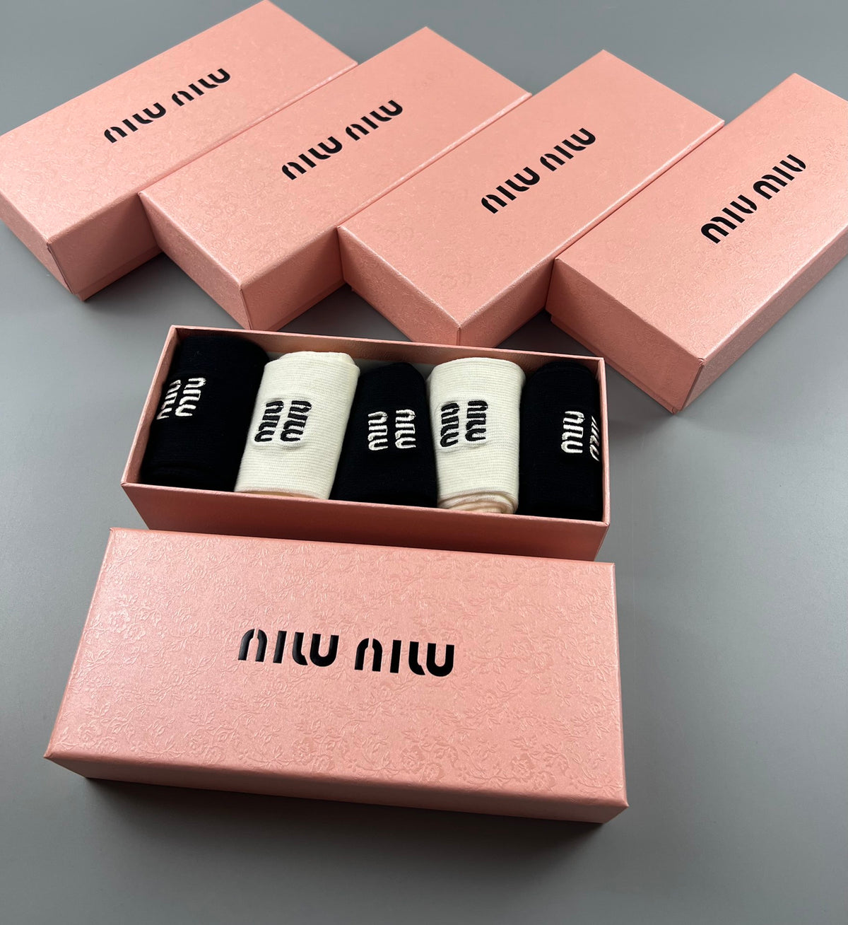 Miu Miu Black Cream Broad Footbed Label Bands No-Show Socks, image 6