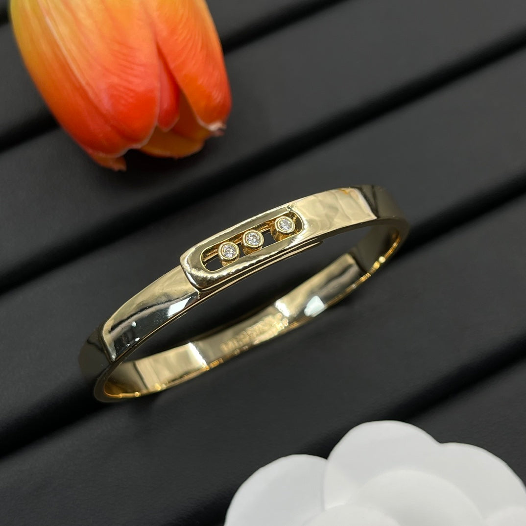 Messika Three-Stone Bar bracelet in Rose Gold Tone, main view