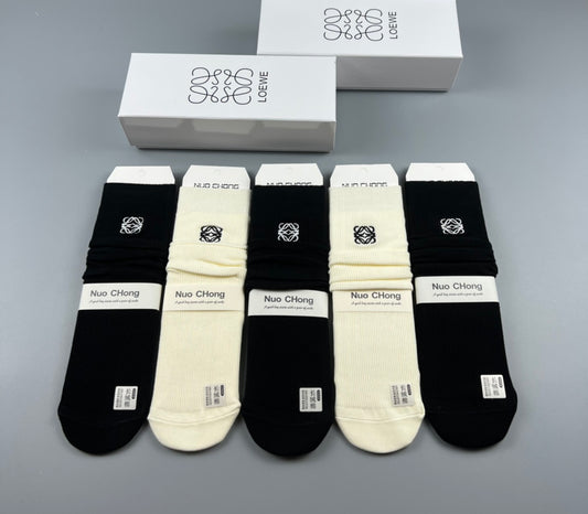 Loewe Black Cream Broad Wordmark Bands Crew Socks, image 1