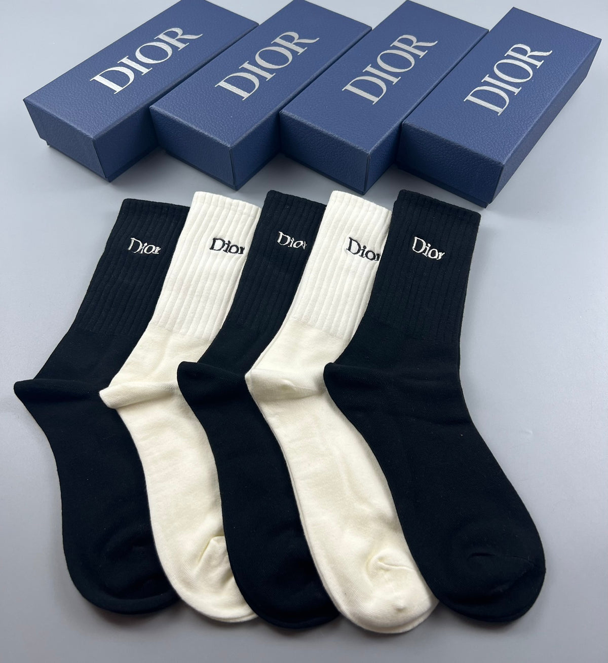 Dior Black Cream Navy Plain Cuffs Crew Socks, image 8