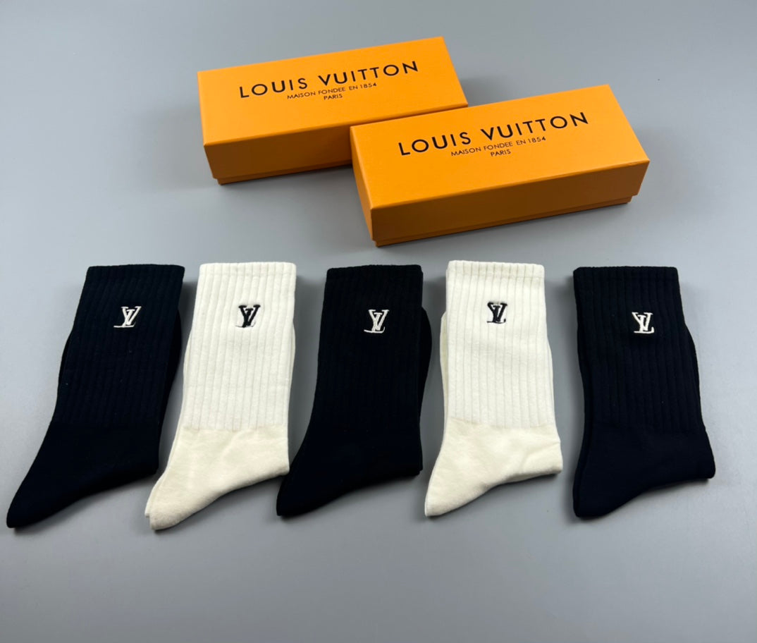Louis Vuitton Black Cream Plain Monogram Cuffs Crew Socks, image 1