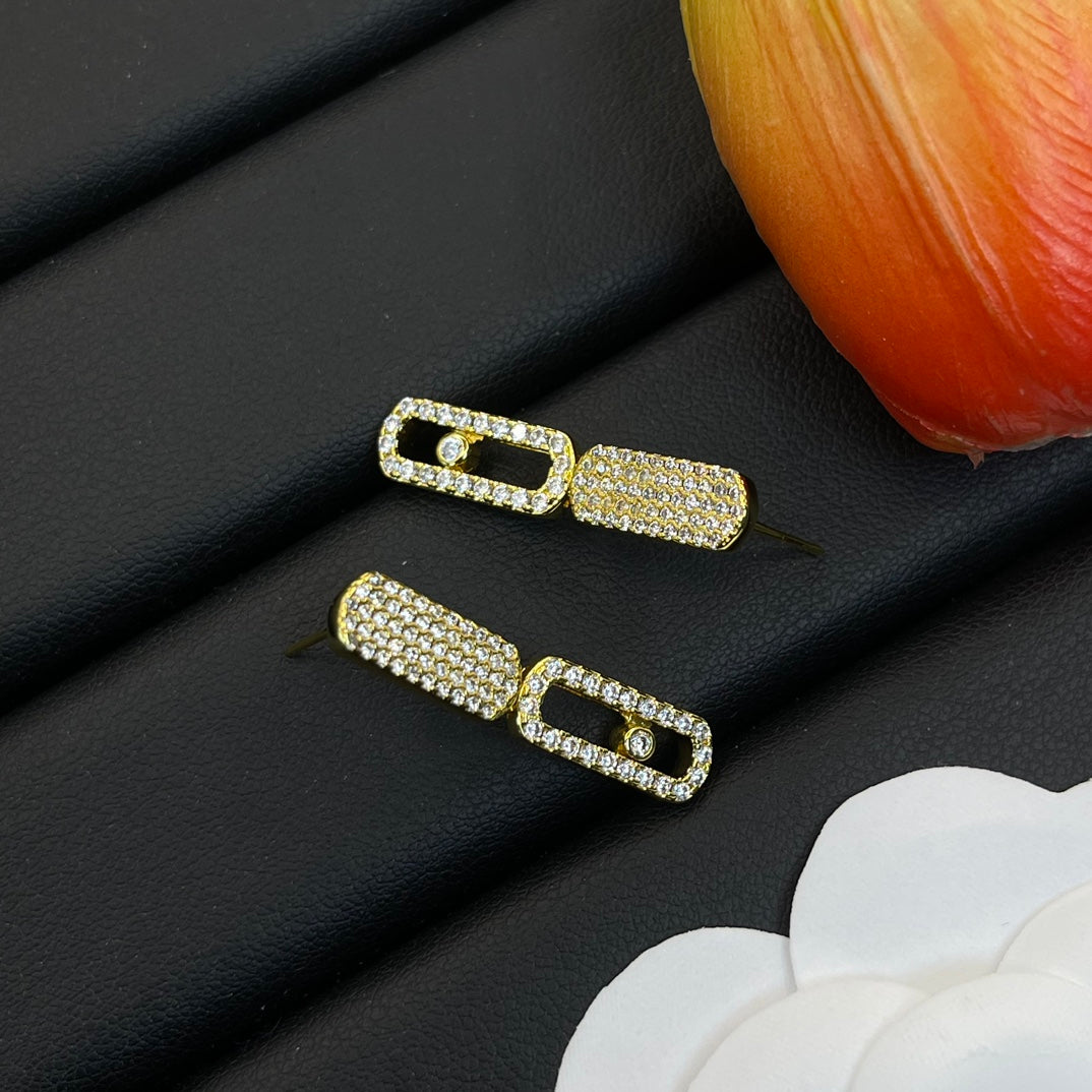 Messika Pavé Link Drop earrings in Gold Tone, detail view 3