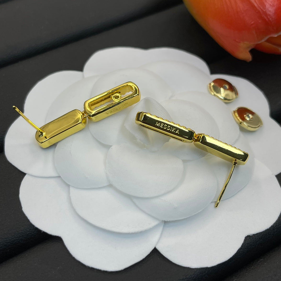 Messika Pavé Link Drop earrings in Gold Tone, detail view 6