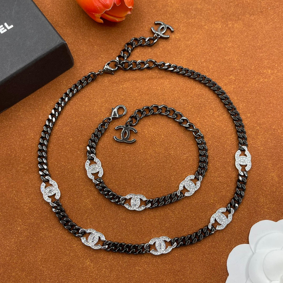 Chanel style bracelets - product photo 7