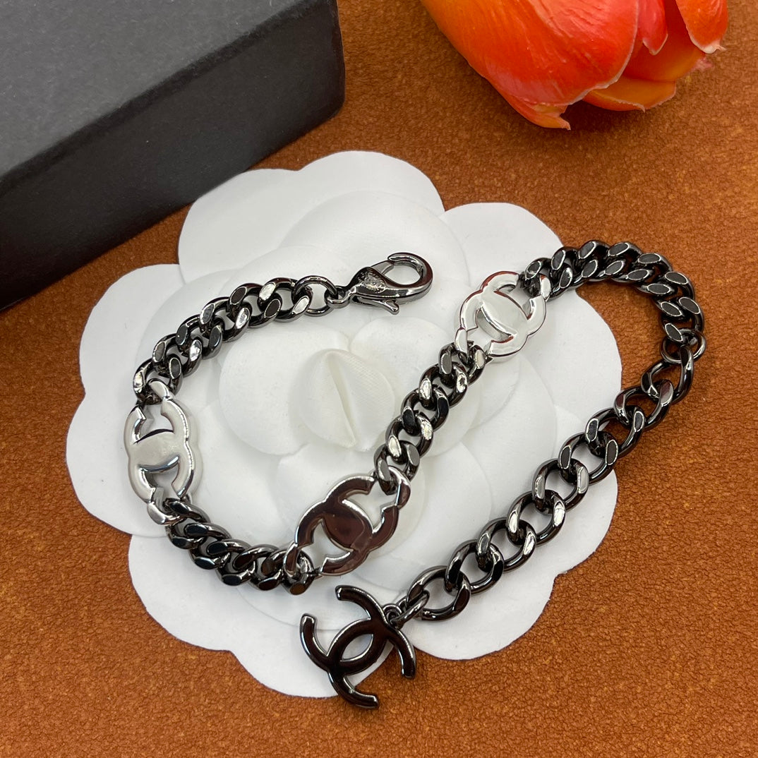 Chanel style bracelets - product photo 6
