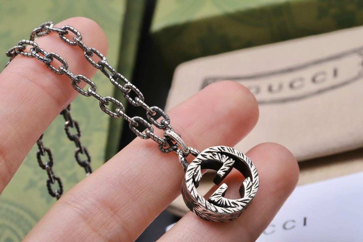 Gucci Distressed Necklace - image 6