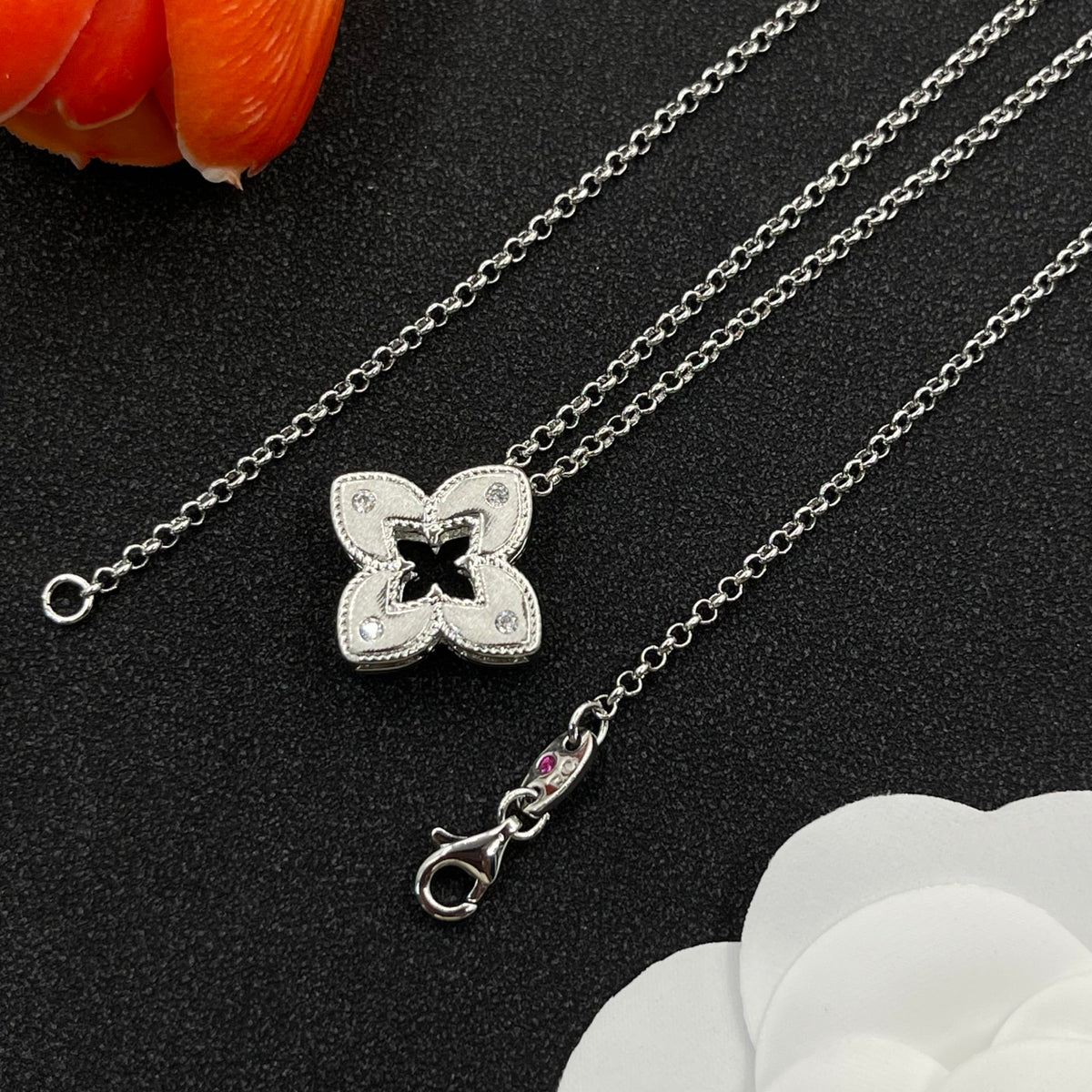 Roberto Coin framed clover pendant necklace in Silver Tone, detail view 21