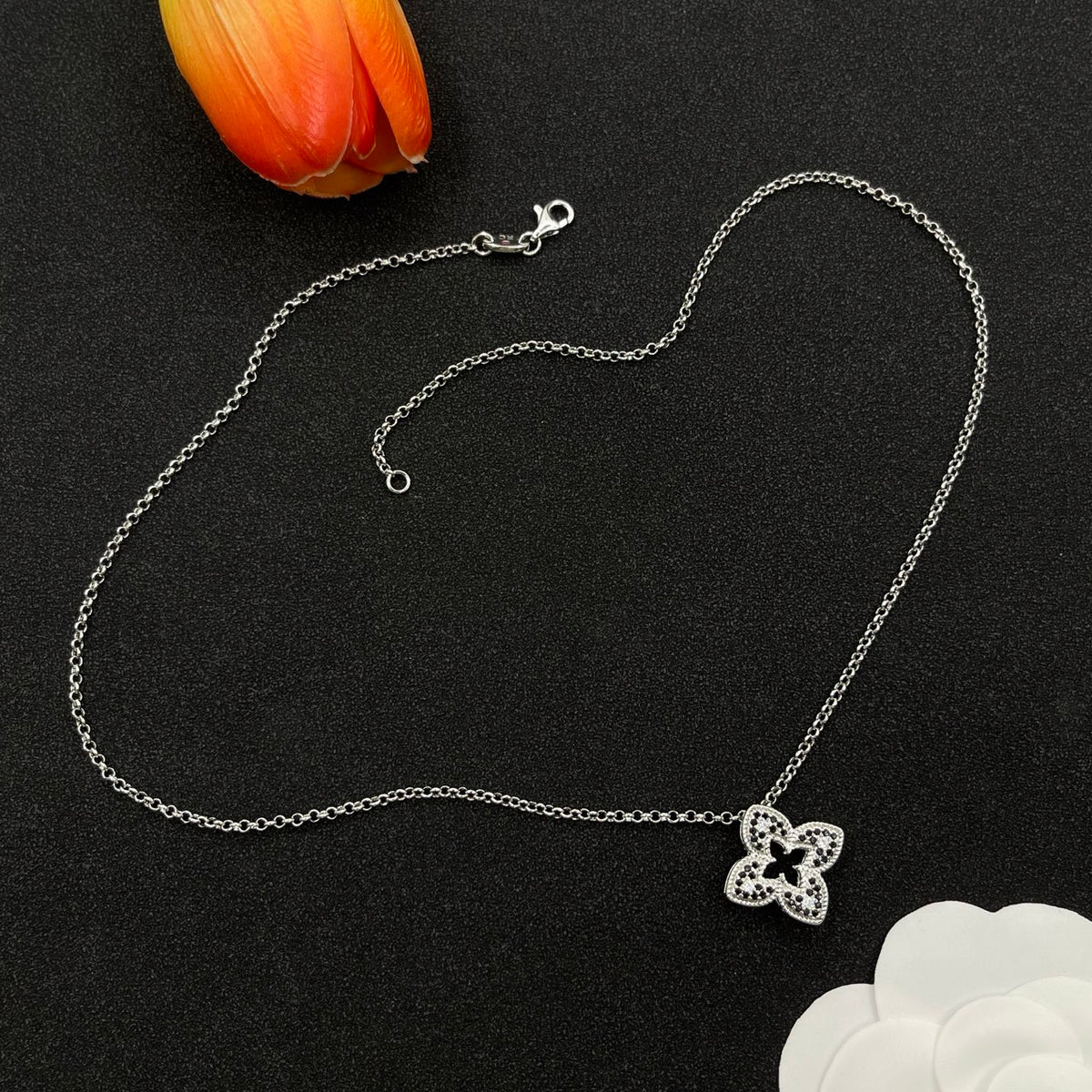 Roberto Coin framed clover pendant necklace in Silver Tone, detail view 16