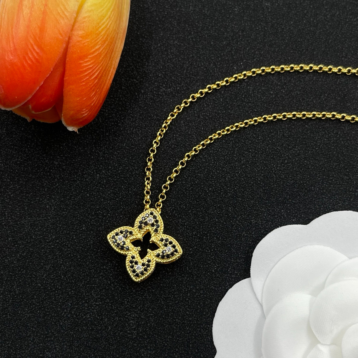 Roberto Coin framed clover pendant necklace in Gold Tone, detail view 11