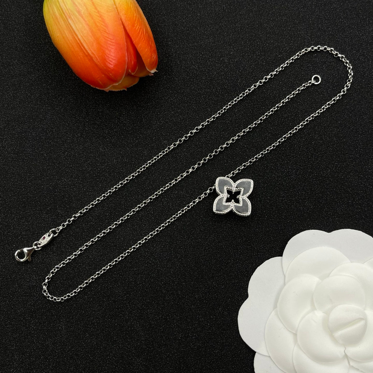 Roberto Coin small clover pendant necklace in Silver Tone, detail view 20