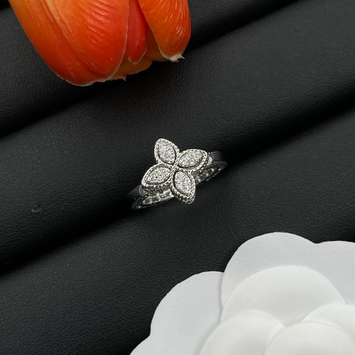 Roberto Coin four-petal crystal ring in Silver Tone, detail view 9