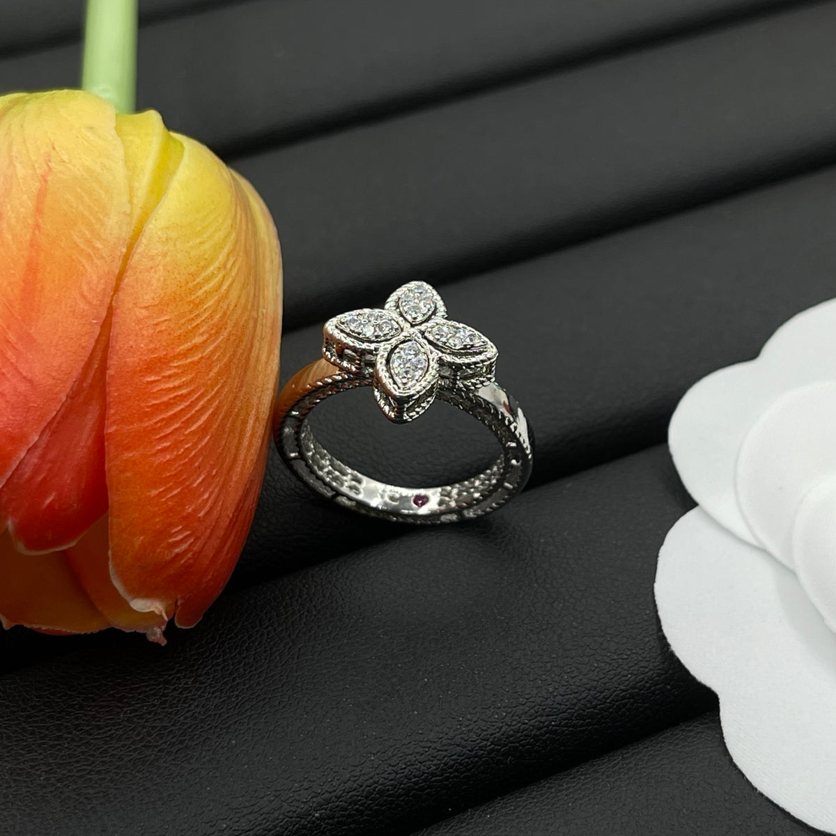 Roberto Coin four-petal crystal ring in Silver Tone, detail view 10