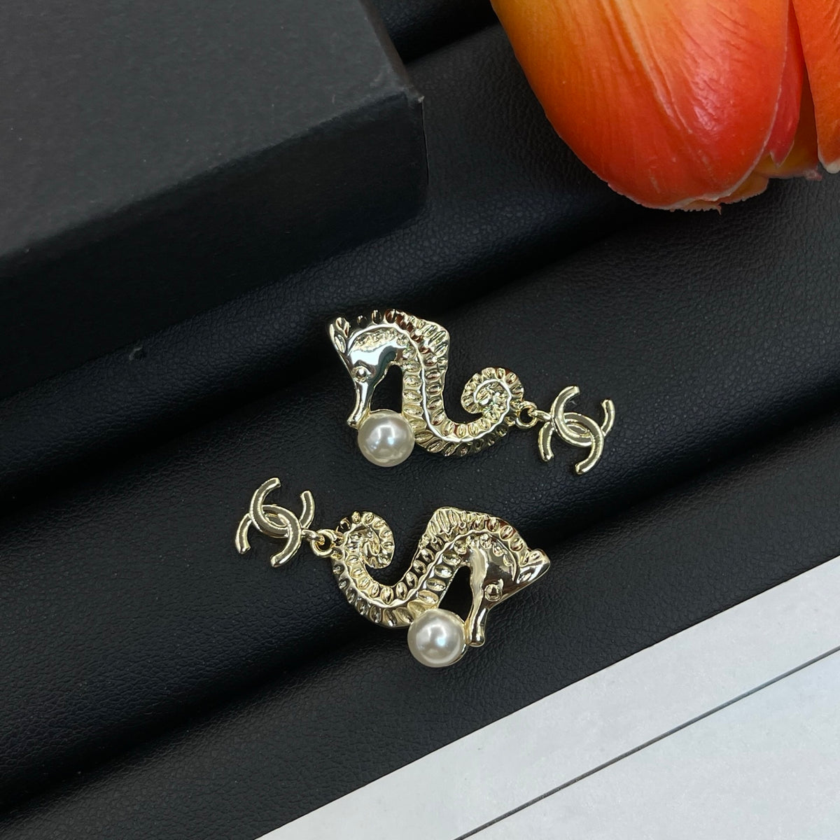 Chanel style earrings - product photo 3