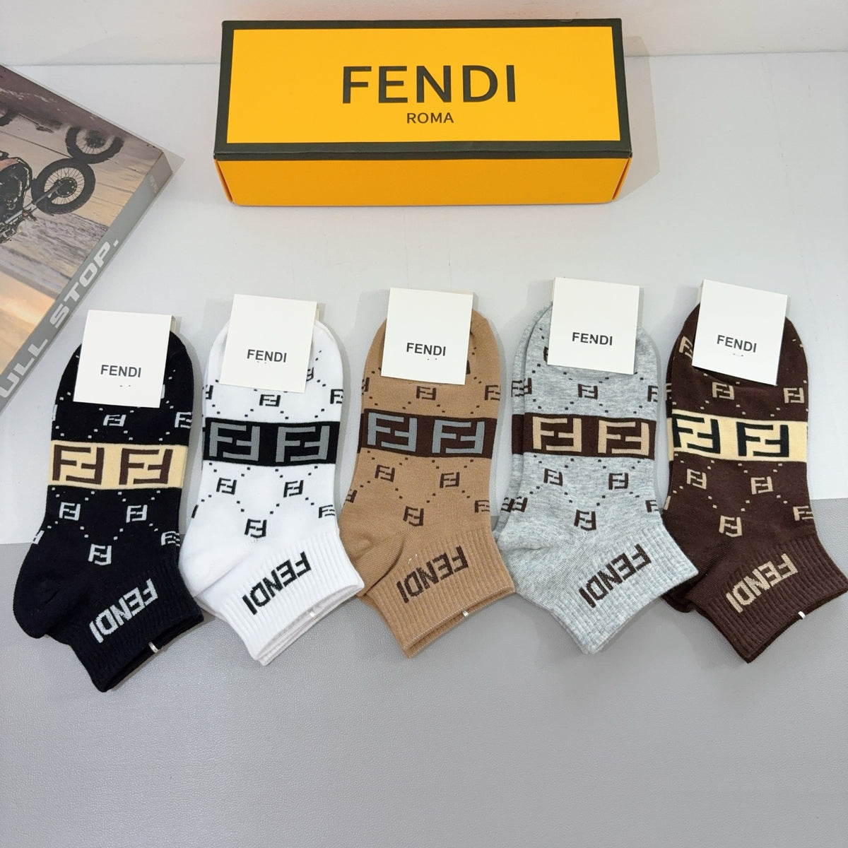 Fendi Black Cream Brown Broad Letter Bands Crew Socks, image 3