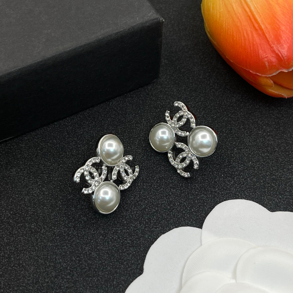 Chanel style earrings - product photo 2