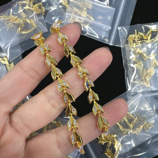 Chaumet crystal leaf drop earrings in Two-Tone, main view