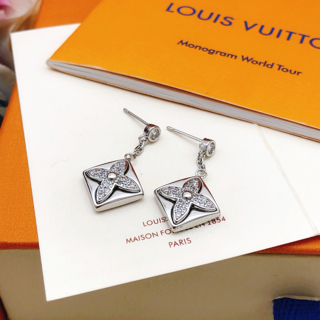 Louis Vuitton Tassel Silver-Tone Stud Earrings – Style 02 - image 1