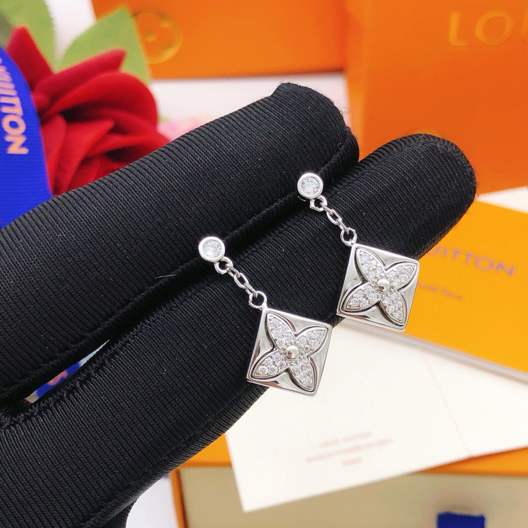 Louis Vuitton Tassel Silver-Tone Stud Earrings – Style 02 - image 3
