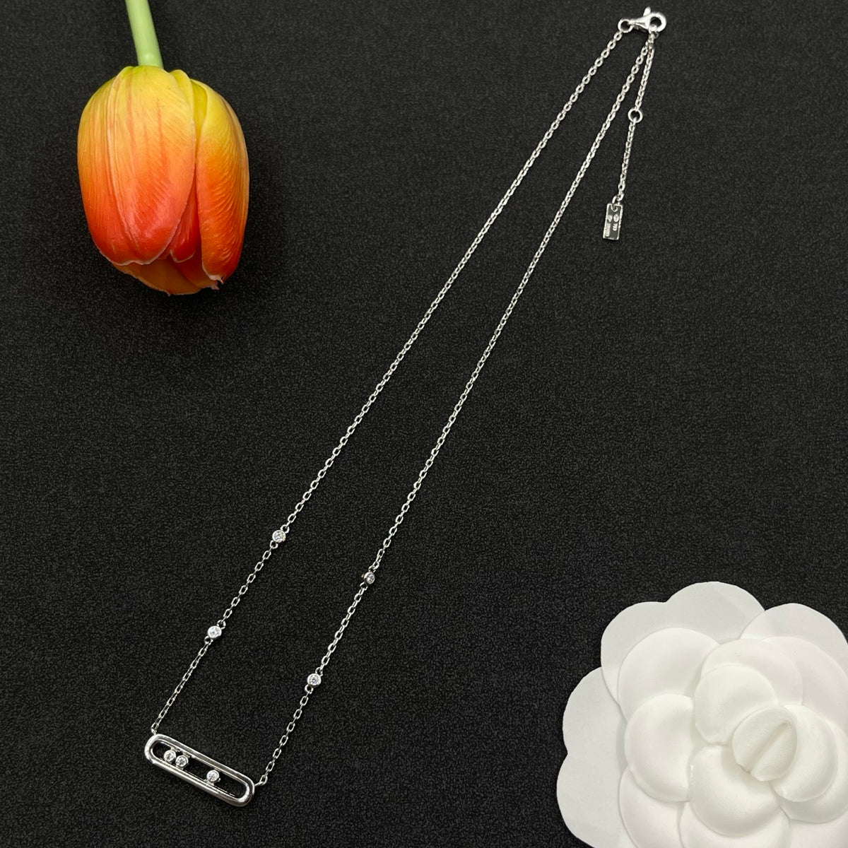 Messika Black Accent Link Pendant necklace in Silver Tone, detail view 9