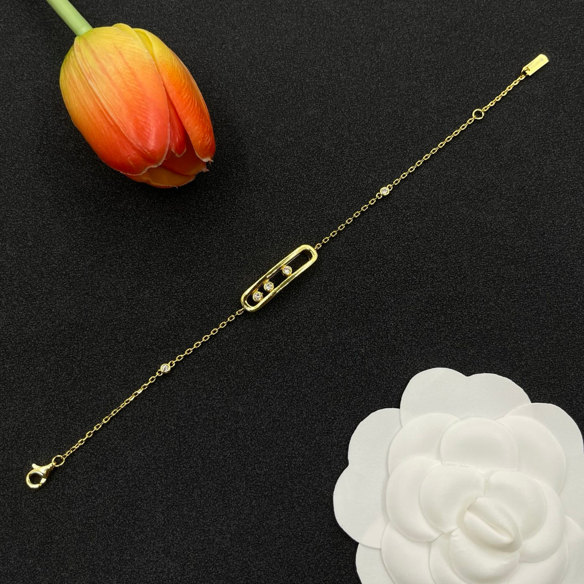 Messika Black Accent Link bracelet in Gold Tone, detail view 2